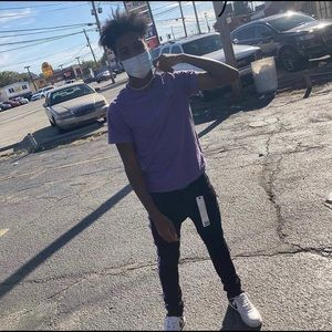 Meet your Posher, Elijah